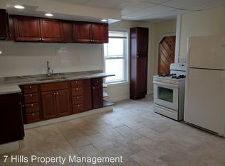 611 Cambridge St #2, Worcester, MA 01610