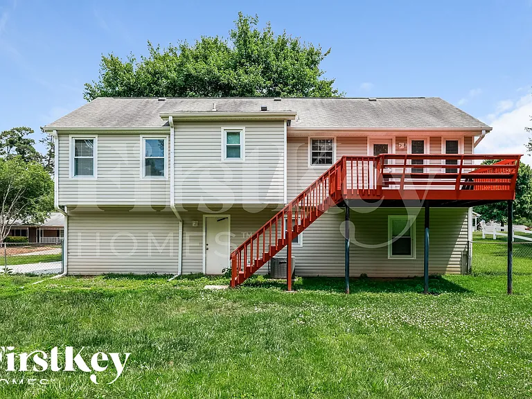 2097 Blackberry Cir — Photo 15