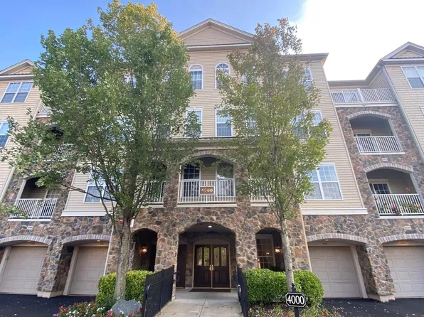 4404 Knox Ct #4404, Warminster, PA 18974