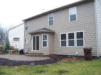 2nd image of 1920 Carlisle Ct