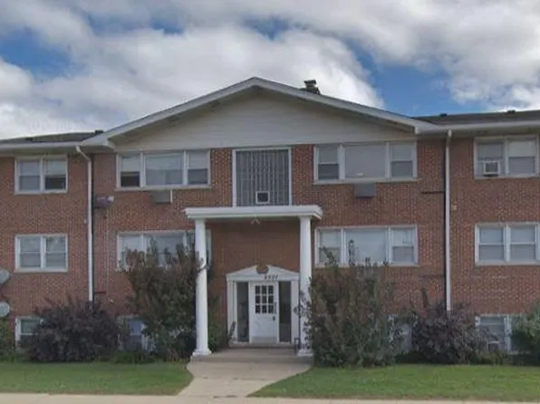 4501 Prescott Ave, Lyons, IL 60534