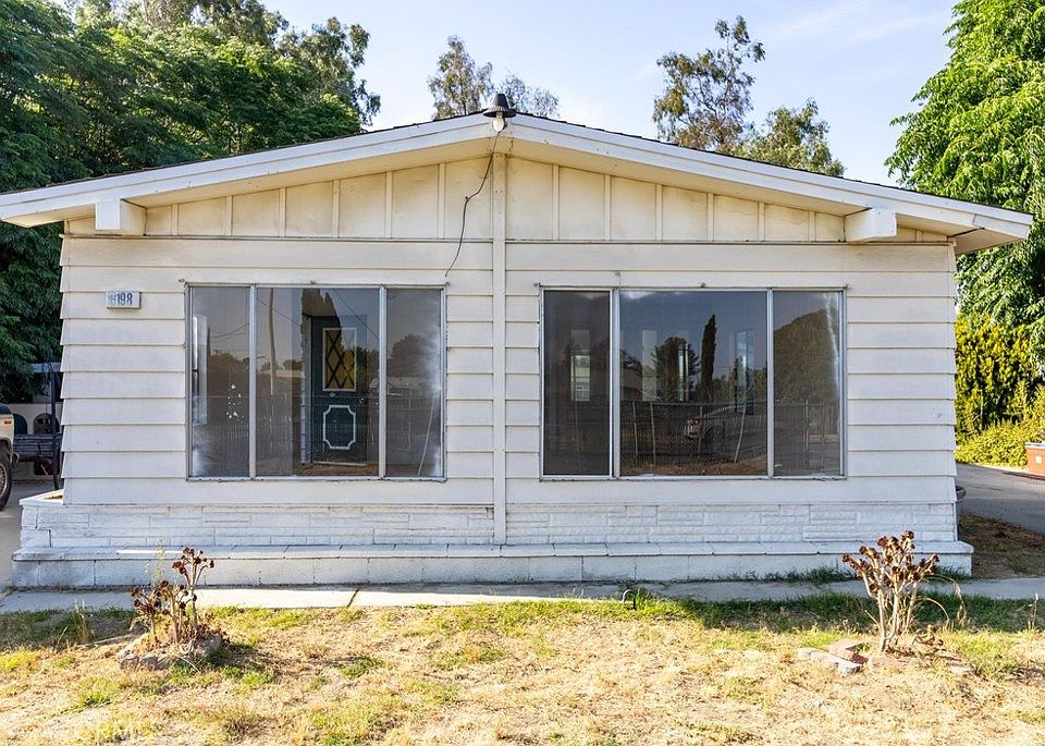 1st image of 16198 Ceres Ave