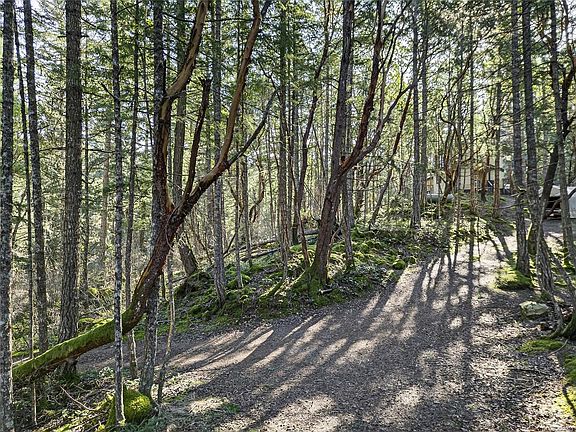 2nd image of 160 Sky Valley Rd