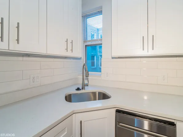 31 Queensberry St, Boston, MA