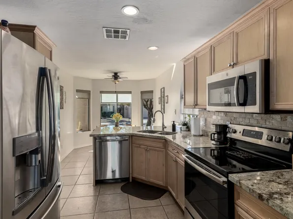 23188 W LASSO Lane, Buckeye, AZ 85326