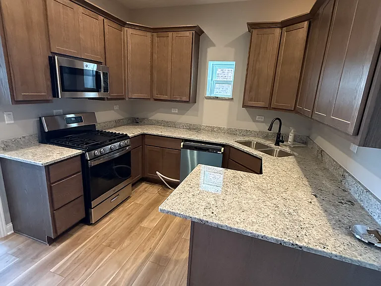 110 S Williams St #1 — Photo 4