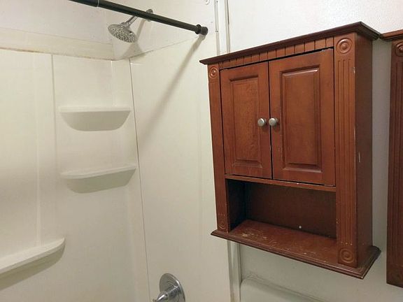 5th image of 322 S 29th St APT 8