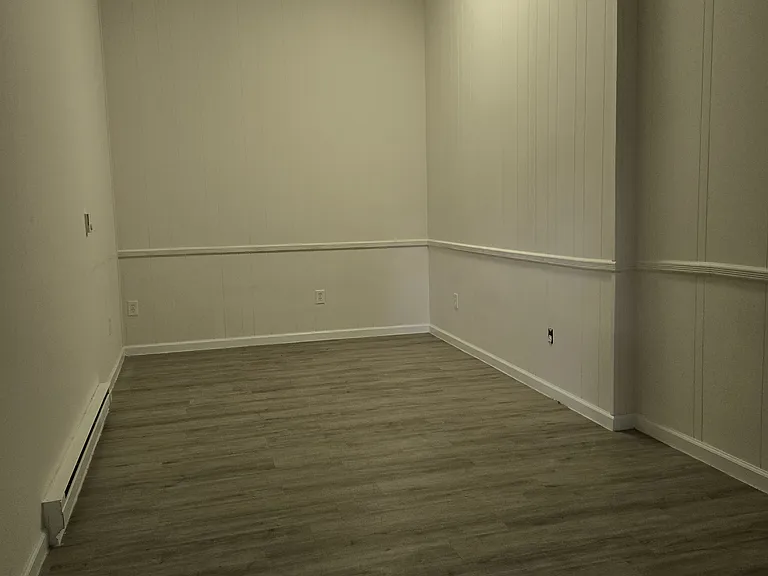 1263 Stuyvesant Ave #1 — Photo 4