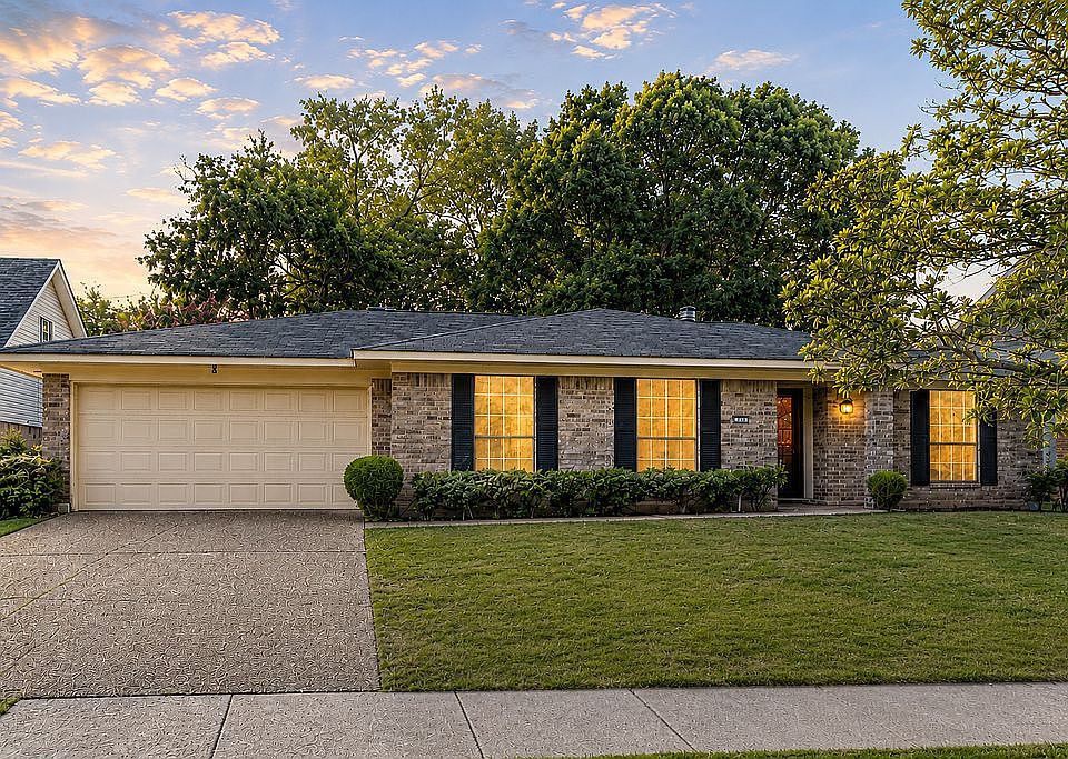 1st image of 413 Galway Dr