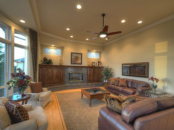 4th image of 4900 Moreau Ct