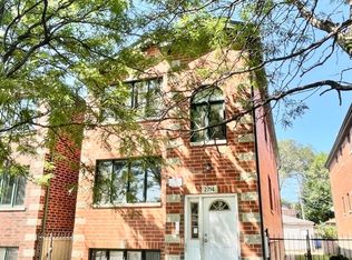 2714 W 37th Pl #B, Chicago, IL 60632
