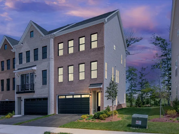 42177 Shining Star Sq, Ashburn, VA 20148