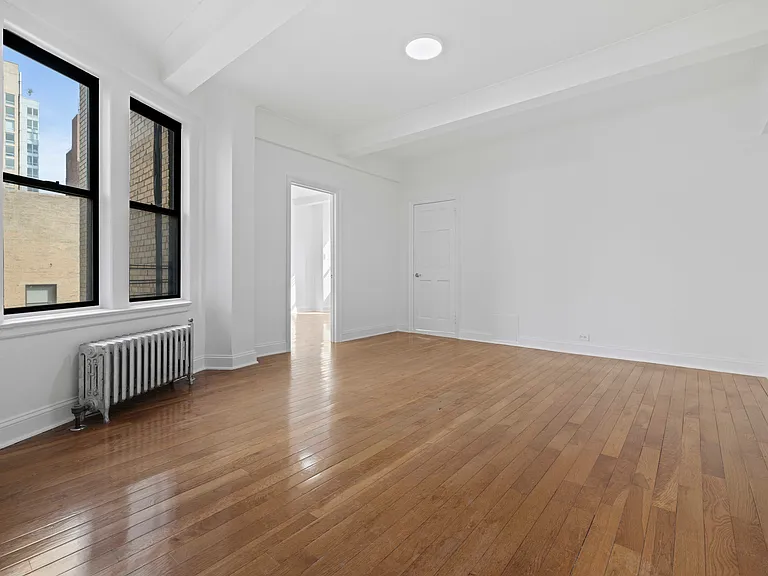 244 W 72nd St #7D — Photo 4