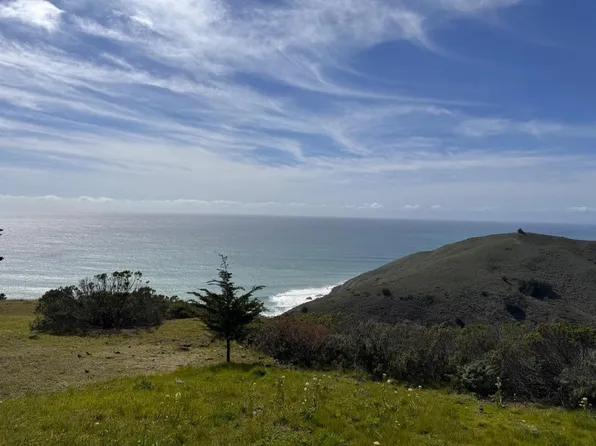 47011 Clear Ridge Rd, Big Sur, CA 93920
