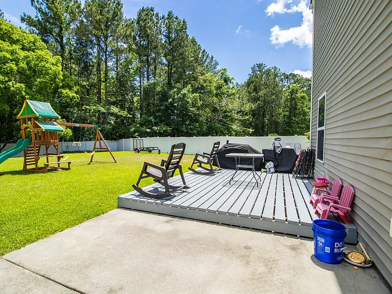 134 Hamilton Grove Dr — Photo 31