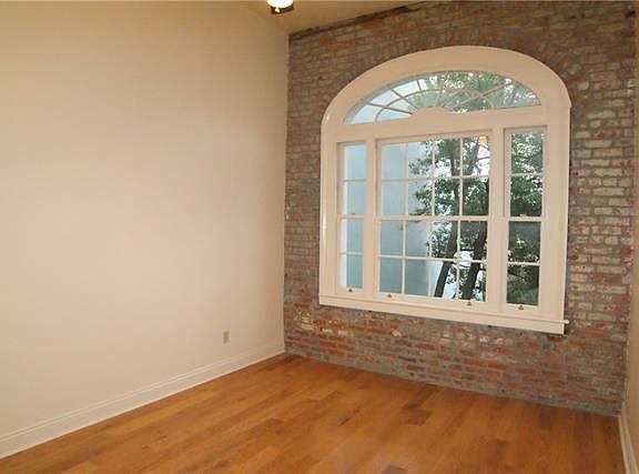 4th image of 1029 Saint Peter St APT 3