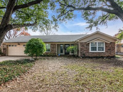932 Timber View Dr, Bedford, TX, 76021