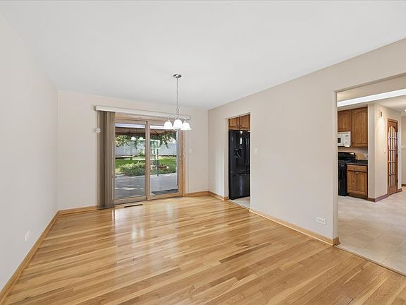 5th image of 613 65th St