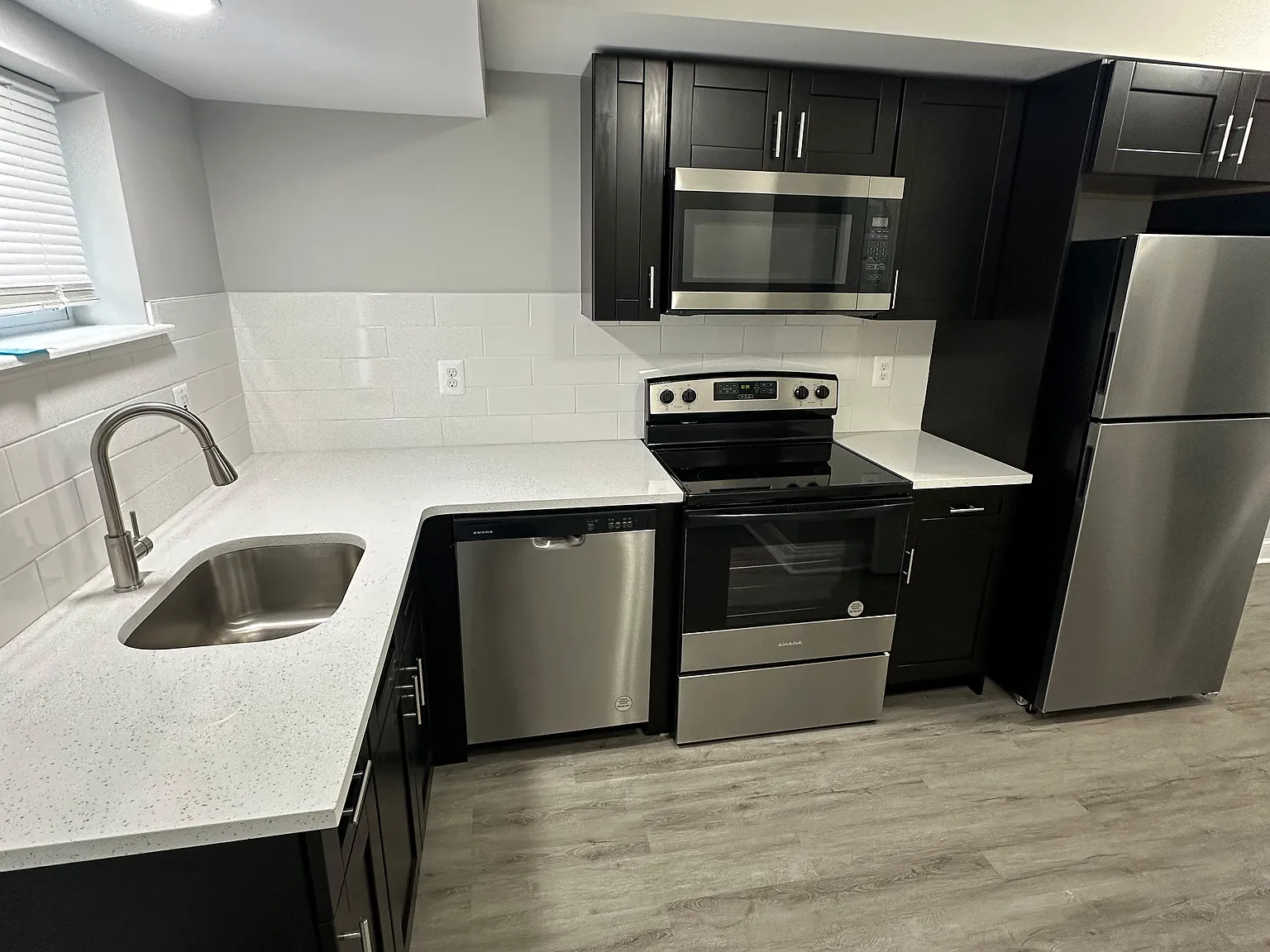 2 bed, 2.0 bath, $1,800 — Photo 3