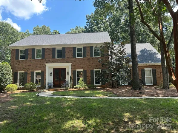 914 Mangionne Dr, Matthews, NC 28105