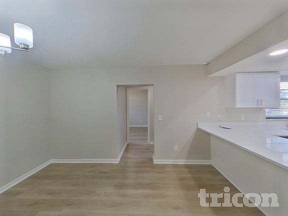 4th image of 8605 Stoner Woods Dr