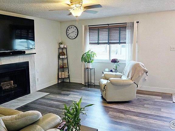 3rd image of 1254 Lanyon Ln