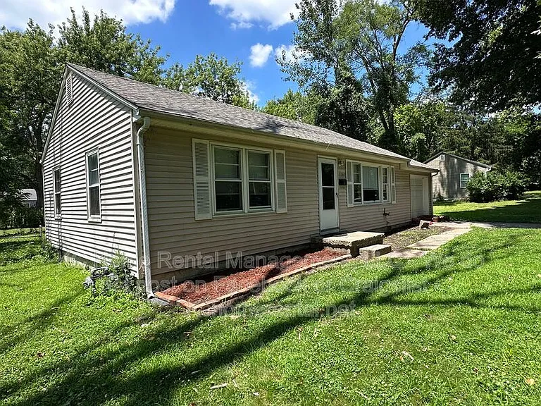 5160 Halsey St — Photo 3