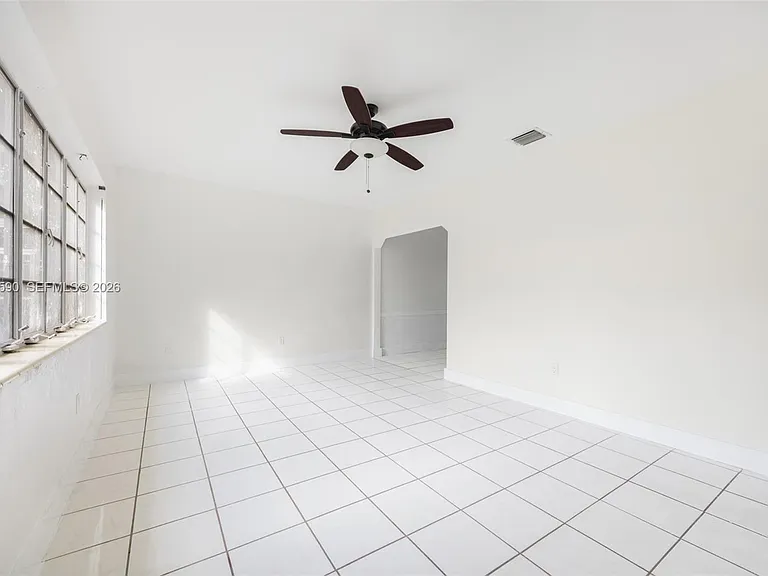 282 NW 41st Ave #282 — Photo 6