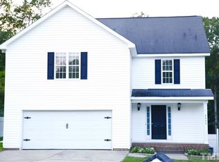 8000 White Star Dr, Fuquay Varina, NC 27526