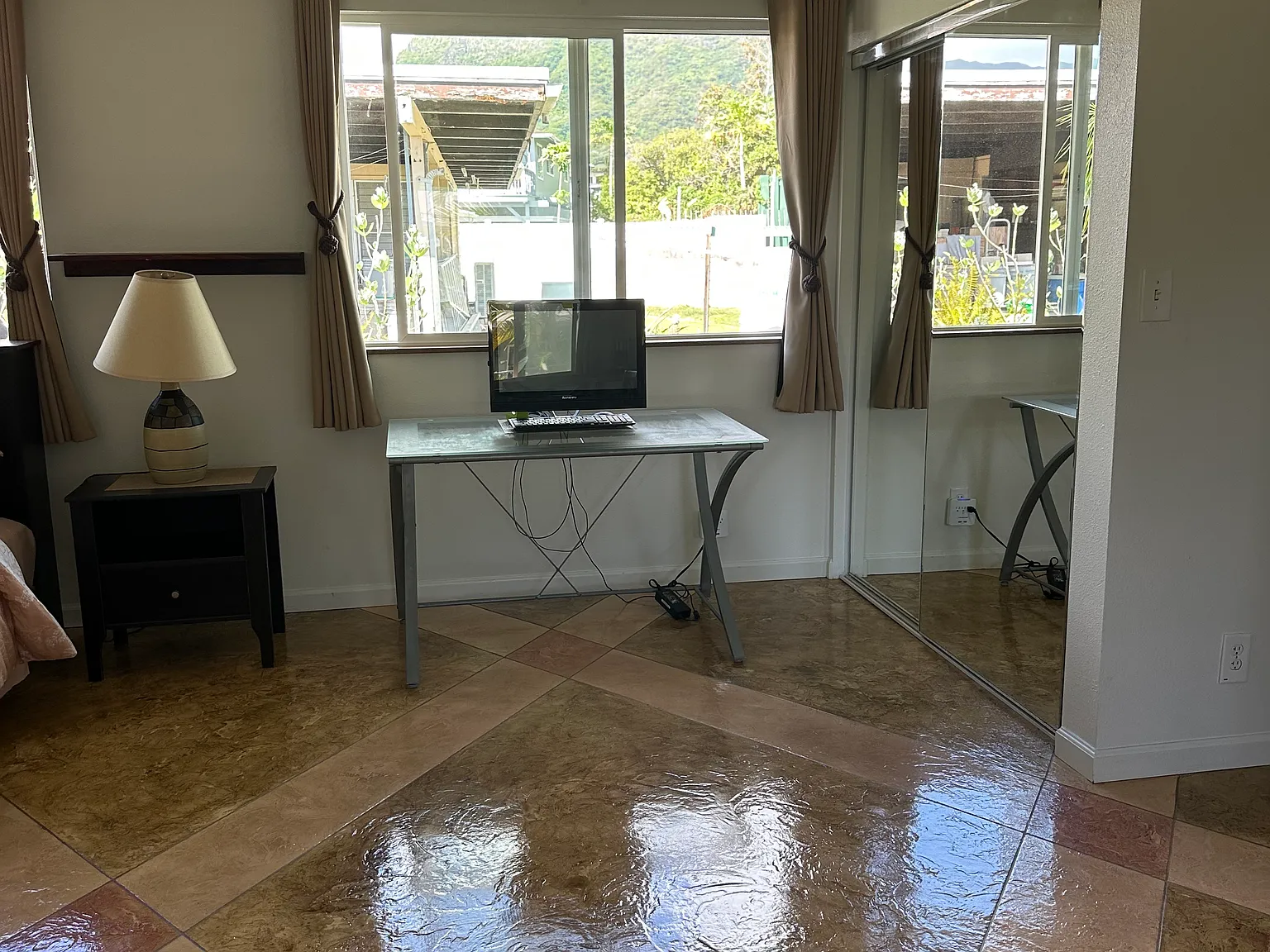 Holoholo St, Kailua — Photo 3