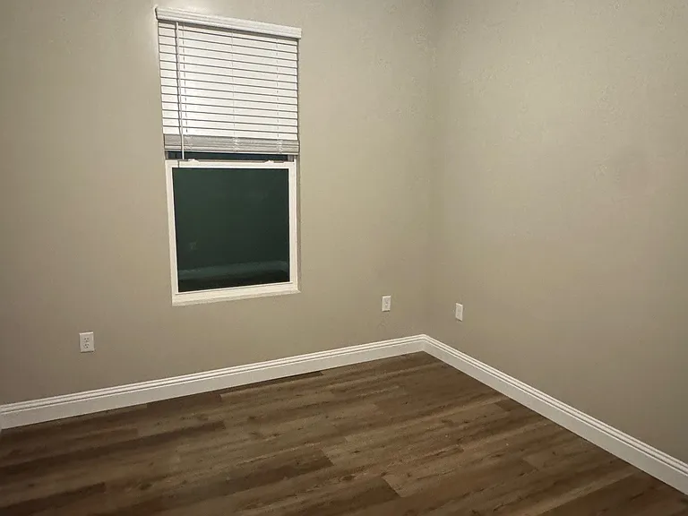 511 N Henry St #A — Photo 13