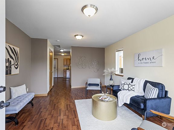 5th image of 4897 Bowwood Circle NE
