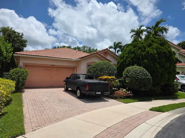 4889 N Classical Boulevard, Delray Beach, FL 33445