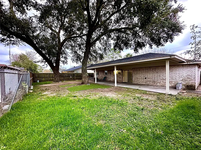 7754 Bunker Wood Ln — Photo 18