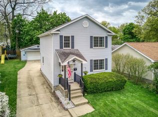 412 Lincoln Ave, Cuyahoga Falls, OH 44221