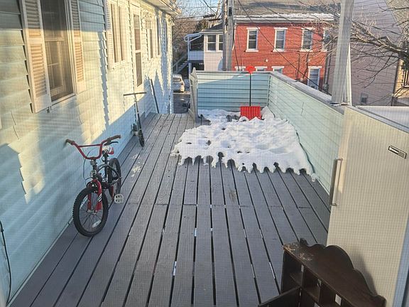 3rd image of 429 Market St #429.5