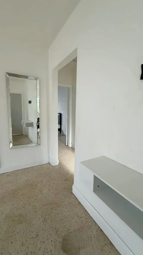 1 bed, 1150 sqft, $1,700 — Photo 4