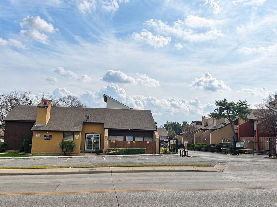 1st image of 7152 Fair Oaks Ave APT 2087