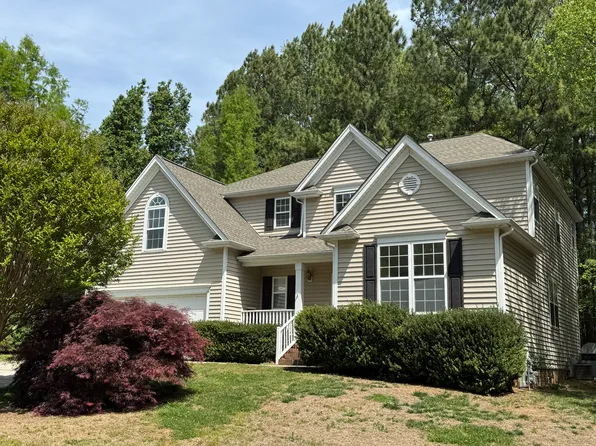 604 Palafox Dr, Chapel Hill, NC 27516