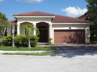 15191 SW 13th Ter, Miami, FL 33194