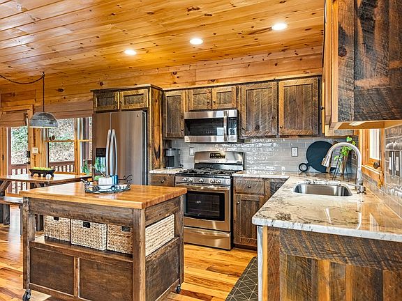 4th image of 161 Cub Trl