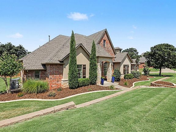 3rd image of 1317 Autumn Creek Dr