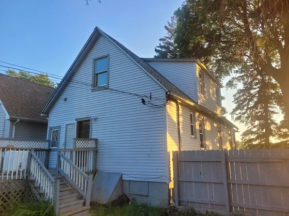 1803 Hervey Ave, North Chicago, IL 60064