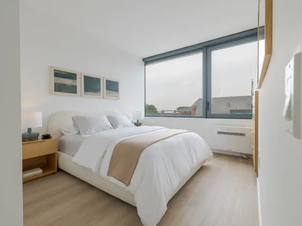 201 25th Street image 7 of 24