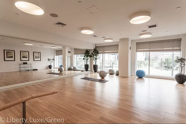 Rented by Owner | media 8