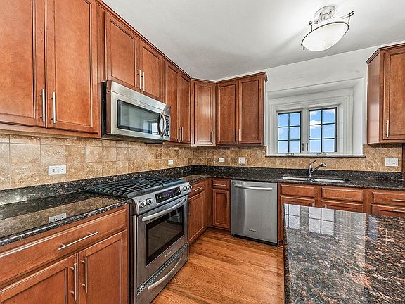 5th image of 4811 N Olcott Ave Unit 604
