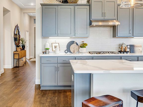 Striking kitchen