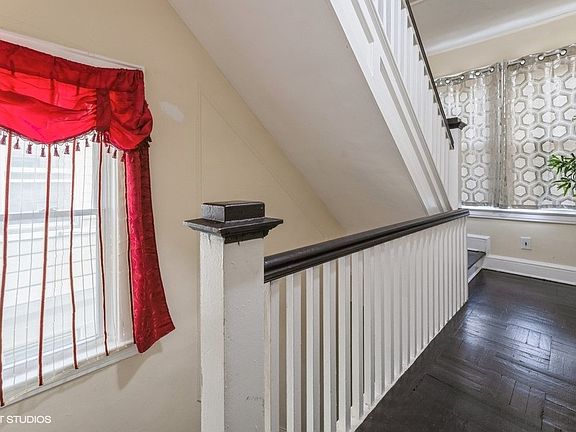 3rd image of 41-43 Poe Ave Floor 2