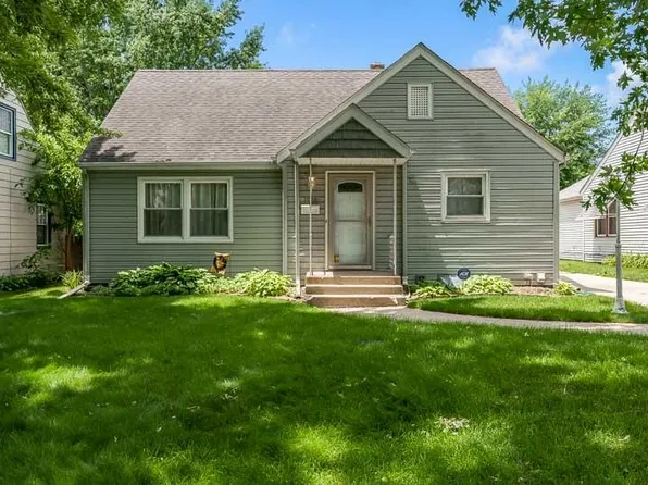 1016 Luther Ave, Rockford, IL 61107