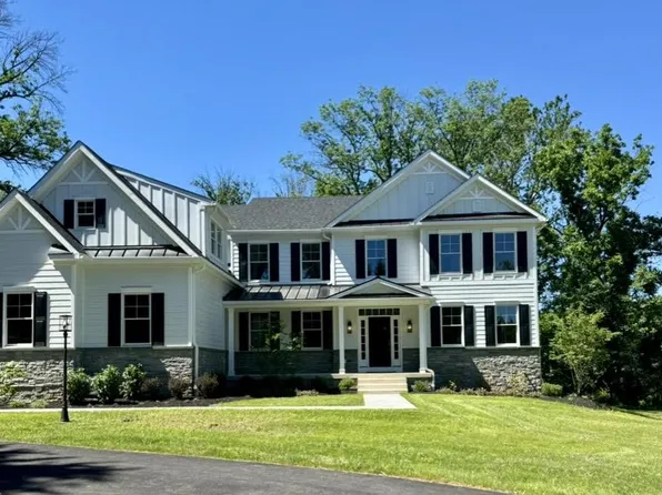 26 Berkshire Dr, Wayne, PA 19087